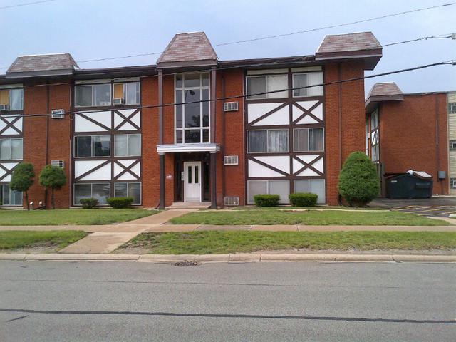 9504 Glenlake Ave. #116, Rosemont, IL 60018