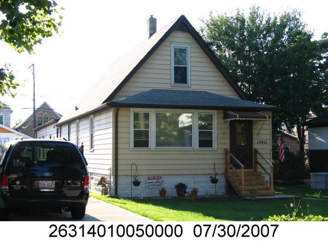 13411 S Houston Ave., Chicago, IL 60633