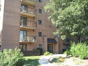 5980 Lake Bluff Dr. #101, Tinley Park, IL 60477