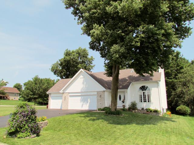 12911 Riverton Pl., Winnebago, IL 61088