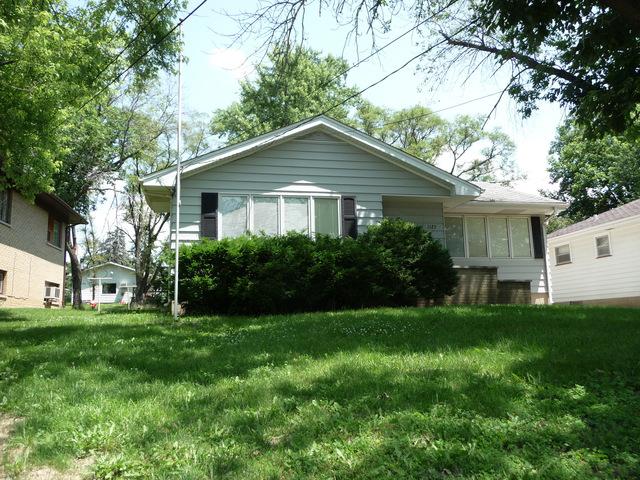 1123 Pleasant Ter., Aurora, IL 60505