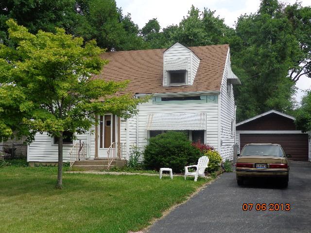 7220 W 73 St., Bridgeview, IL 60455