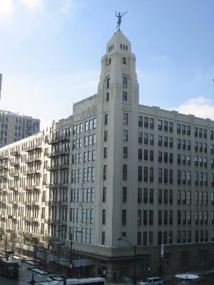 758 N Larrabee St. #617, Chicago, IL 60654