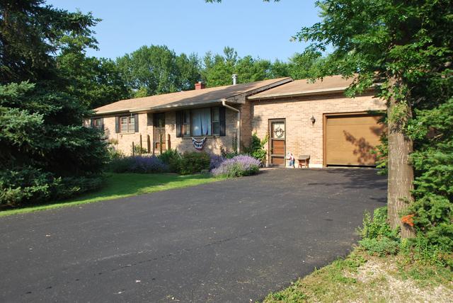 40685 N Lester Ln., Wadsworth, IL 60083