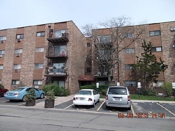 8974 N Western Ave. #311, Des Plaines, IL 60016