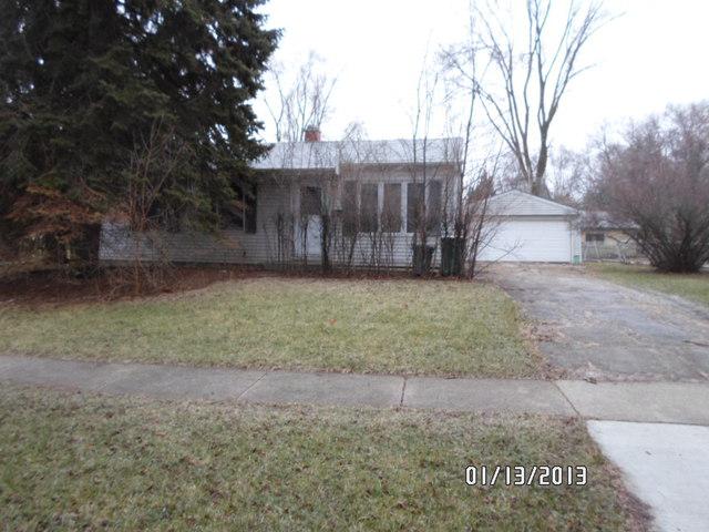 499 Saint Marys Pkwy., Buffalo Grove, IL 60089