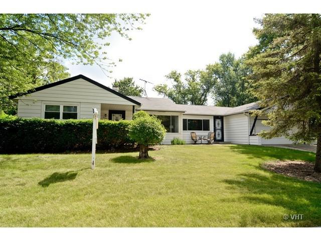2100 Cardinal Dr., Rolling Meadows, IL 60008