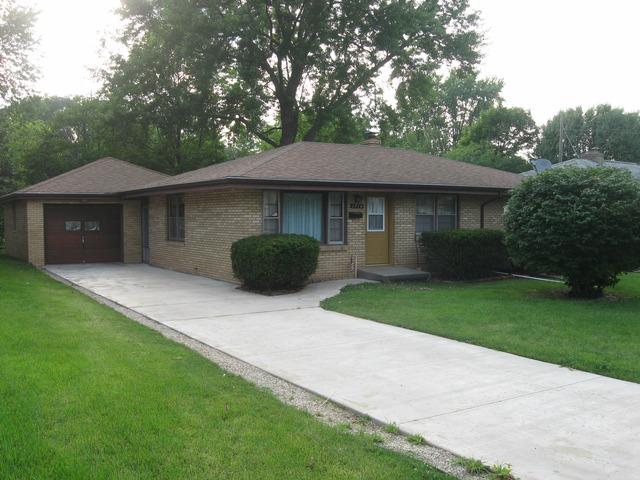 1716 Chambers St., Peru, IL 61354