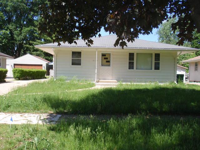 2115 23rd St., Rockford, IL 61108