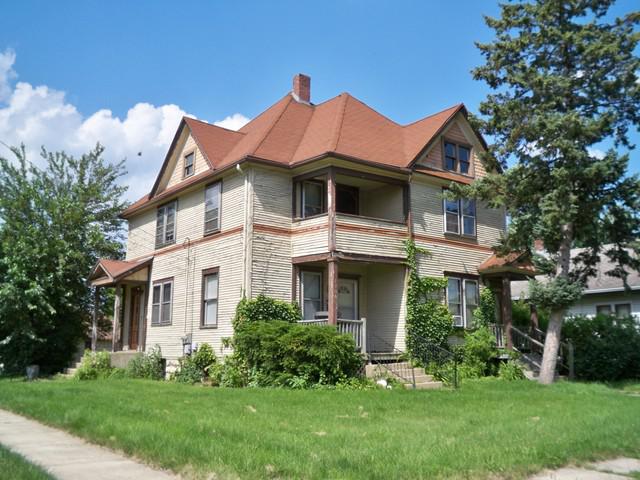 1904 16th Ave., Rockford, IL 61104