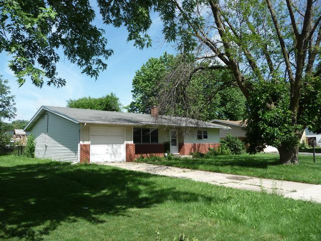 970 Austin Ave., Aurora, IL 60505