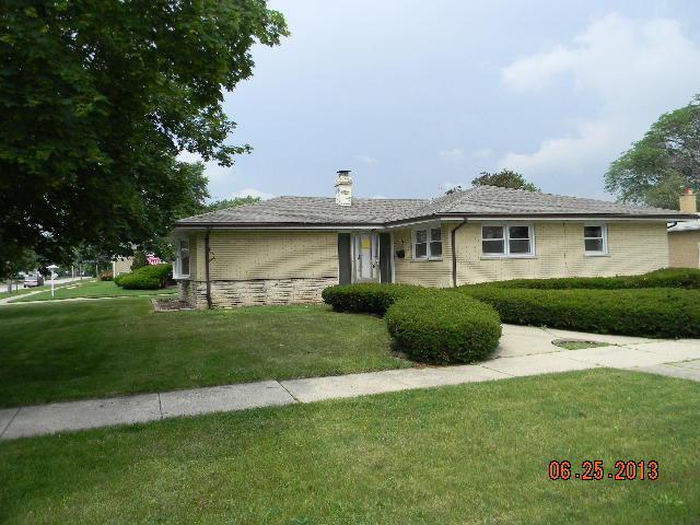 4100 101st St., Oak Lawn, IL 60453