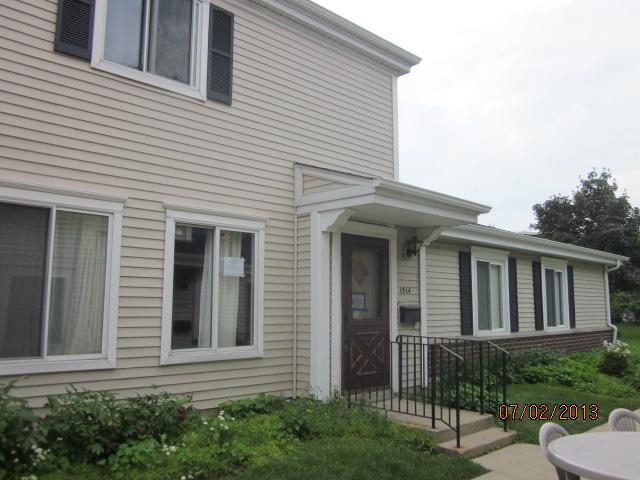 1514 Cove Dr. #241B, Prospect Heights, IL 60070