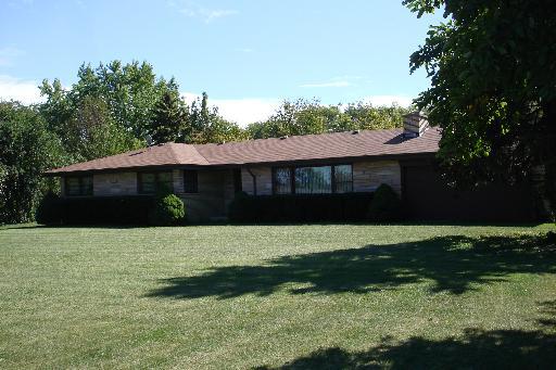 24348 W Cherokee Tr., Grayslake, IL 60030