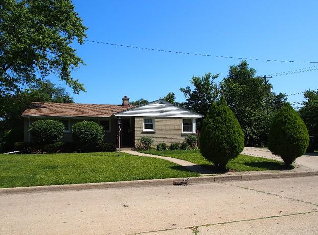 9301 N Karlov Ave., Skokie, IL 60076