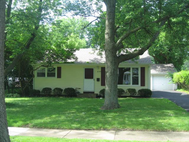 2107 Park St., Rolling Meadows, IL 60008