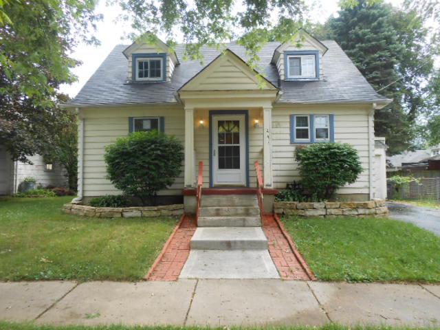 441 Lincoln Ave., Elgin, IL 60120
