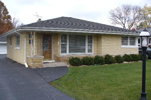 212 N Hamlin Ave., Park Ridge, IL 60068