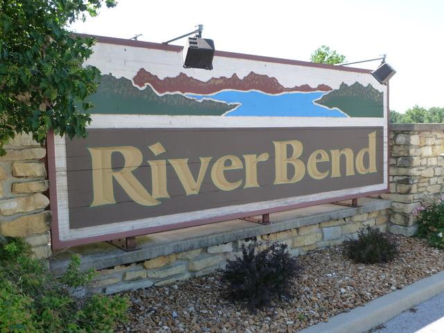 2062 Flagstone Dr., Kankakee, IL 60901