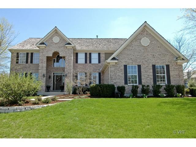 200 Bridle Path Ln., Fox River Grove, IL 60021