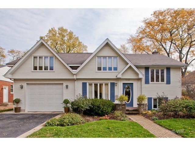 5743 Hillcrest Rd., Downers Grove, IL 60516