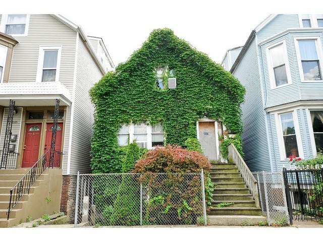 2337 W Barry Ave., Chicago, IL 60618