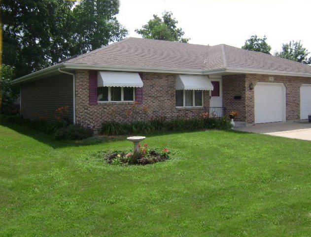 819 Horseshoe Dr., Joliet, IL 60435