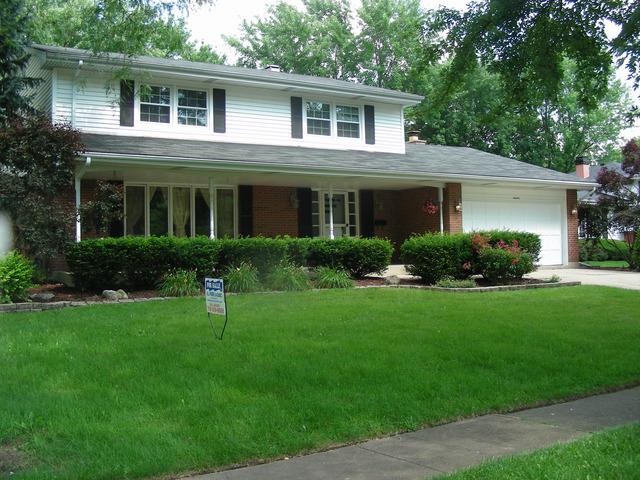 8S035 Grant St., Darien, IL 60561