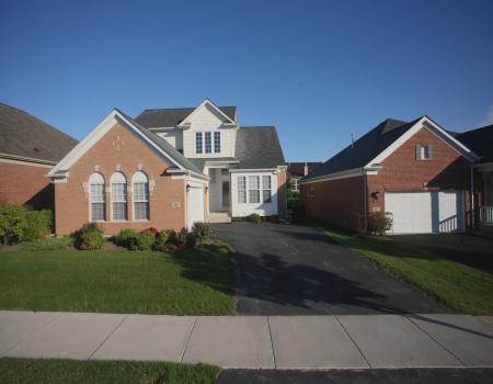 9406 Dunmurry Dr., Orland Park, IL 60462