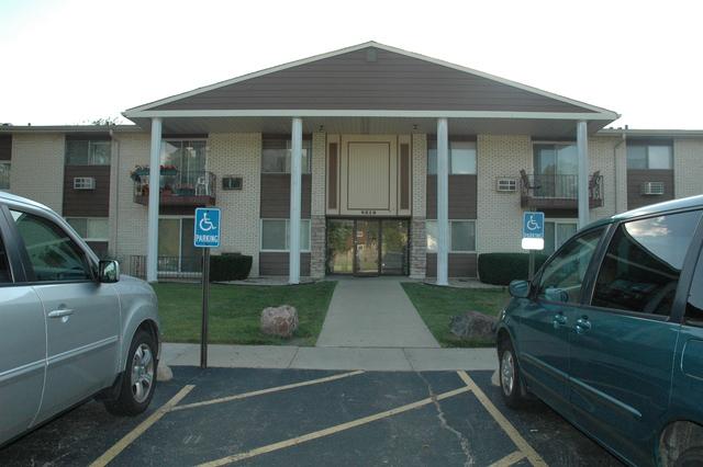 9518 Dee Rd. #1H, Des Plaines, IL 60016