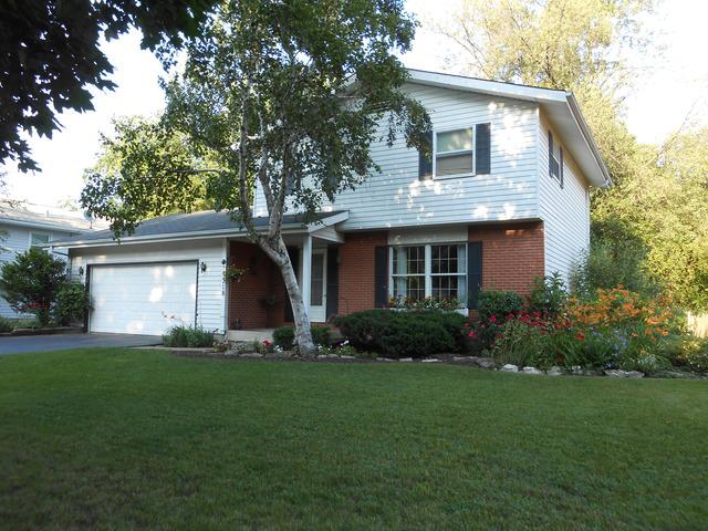 1318 Carol Ln., Naperville, IL 60565