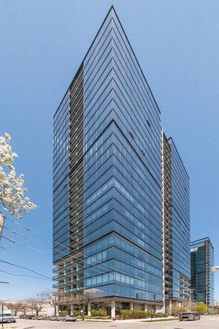 860 W Blackhawk St. #1205, Chicago, IL 60622