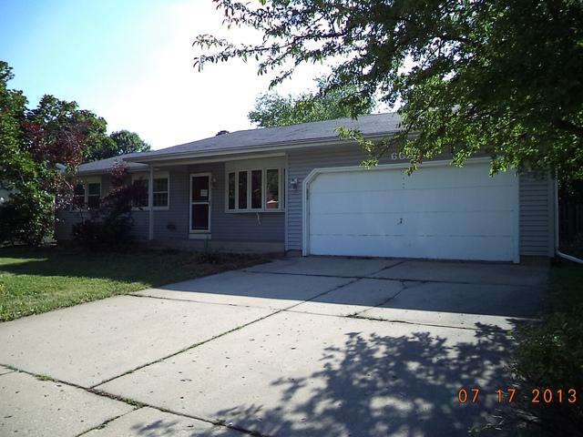 660 Kenilworth Ave., South Elgin, IL 60177