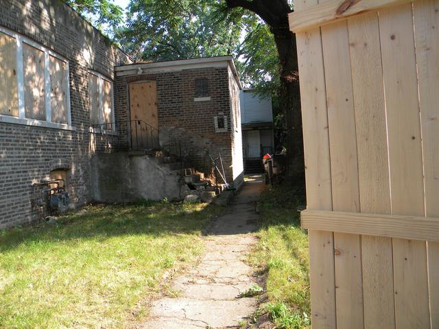 127 E 124th St., Chicago, IL 60628