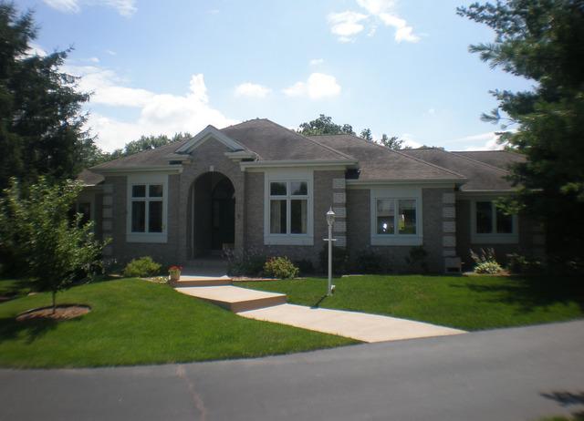 5351 Oak Hill Ct., Rockford, IL 61109