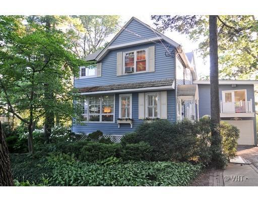 158 S Lake St., Grayslake, IL 60030