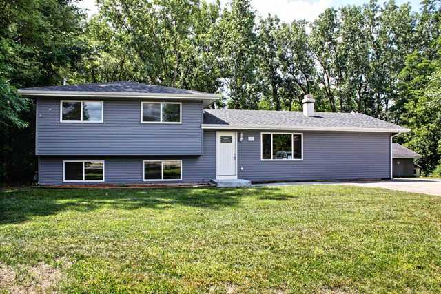 9111 Ballard Rd., Crystal Lake, IL 60014