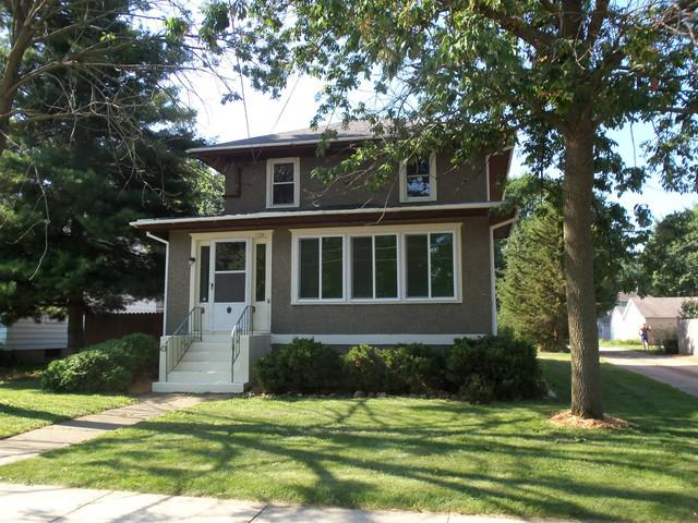 120 E Lincoln St., Seneca, IL 61360