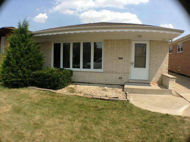 323 Manistee Ave., Calumet City, IL 60409