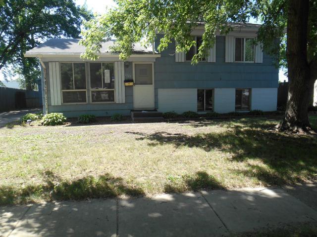 1135 Ramona Ter., Machesney Park, IL 60115