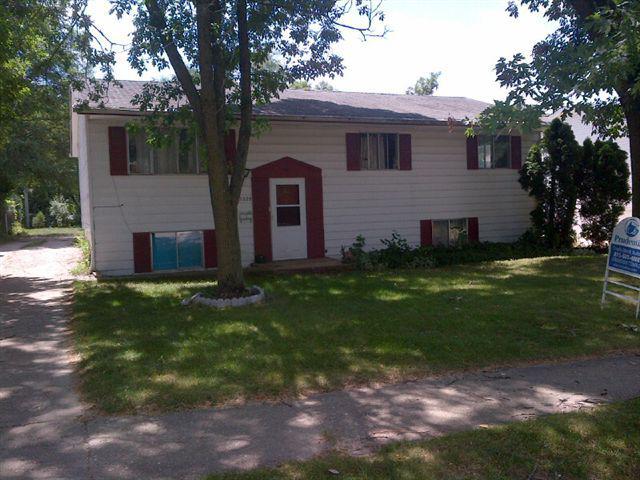 3323 Greendale Dr., Rockford, IL 61109
