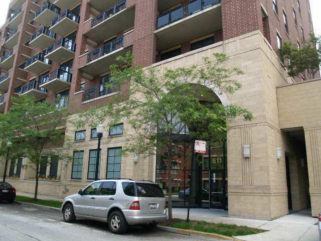 811 W 15th Pl. #506, Chicago, IL 60608
