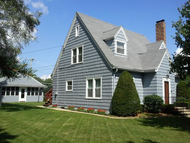 2100 Emmaus Ave., Zion, IL 60099