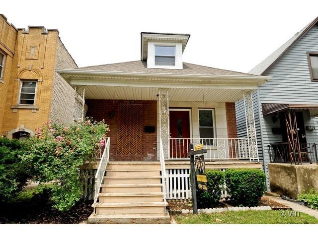 3826 W Cornelia Ave., Chicago, IL 60618
