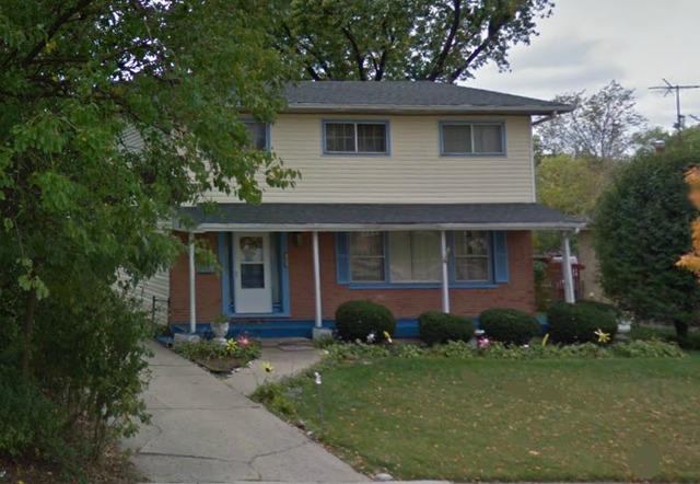 203 Lake Park Dr., Addison, IL 60101