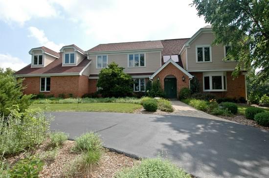 1 Jane Ln., Barrington Hills, IL 60010