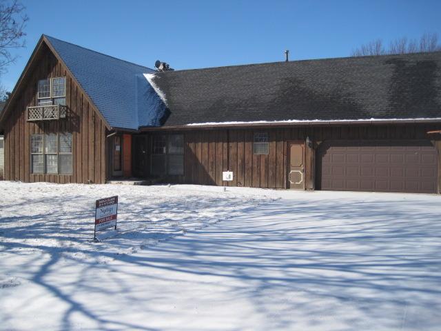1048 Calvin Rd., Rochelle, IL 61068