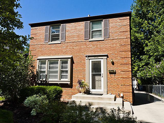 534 S 10th Ave., La Grange, IL 60525
