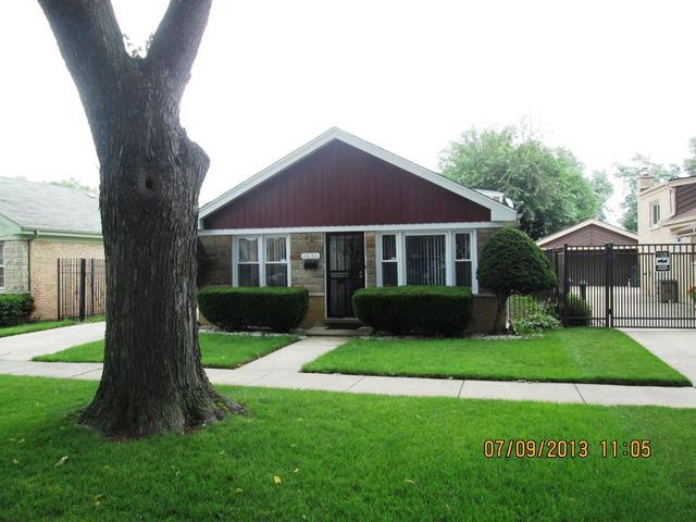 1033 30th Ave., Bellwood, IL 60104