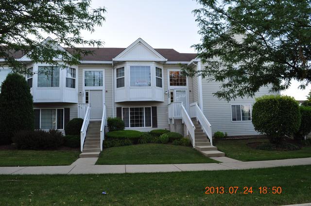 1203 Fox Hill Ln., North Aurora, IL 60542